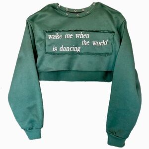 GRAPHIC SWEATSHIRT